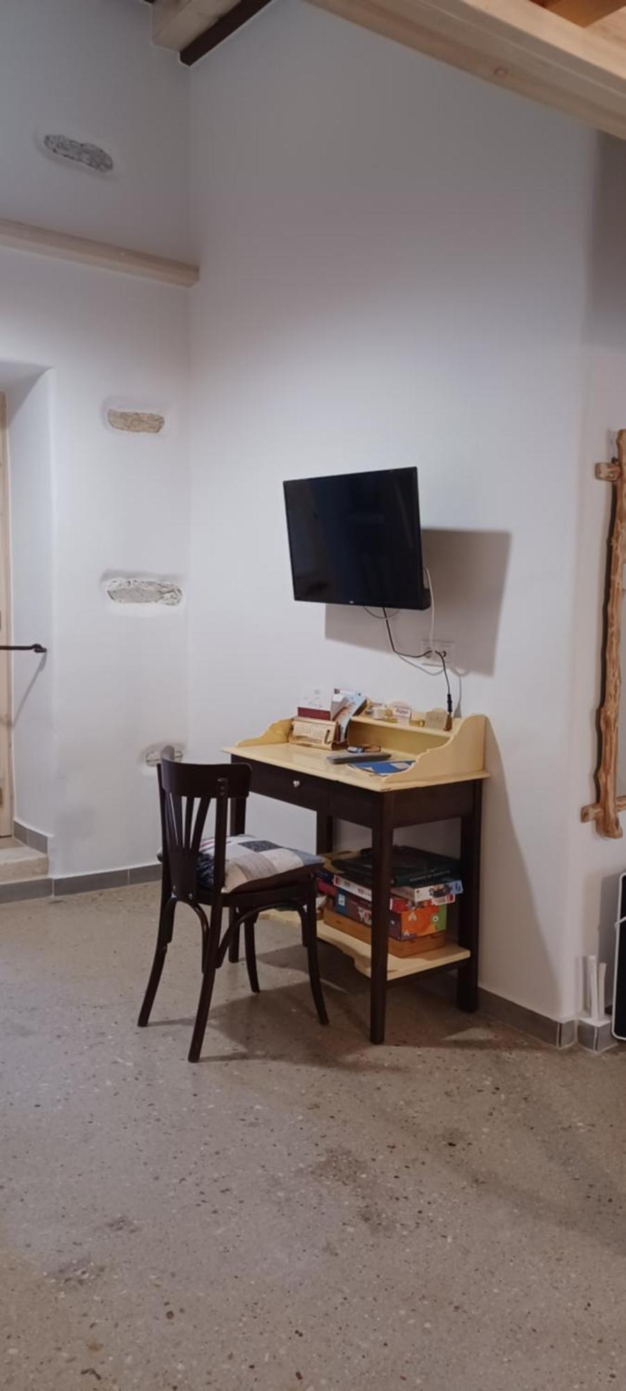 Imellos Aperathos Bagian luar foto
